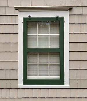 "The Shocking Truth About Windows" - link to an excellent series of articles on the Old House Guy website about why character home owners should avoid replacing their original wood windows. A must-read for people living in old houses! Storm Windows Diy, Diy Interior Storm Windows, Craftsman Trim Window, Interior Storm Windows, Old Wood Windows, Historic Windows, Window Restoration, Design Hacks, Window Trim Exterior