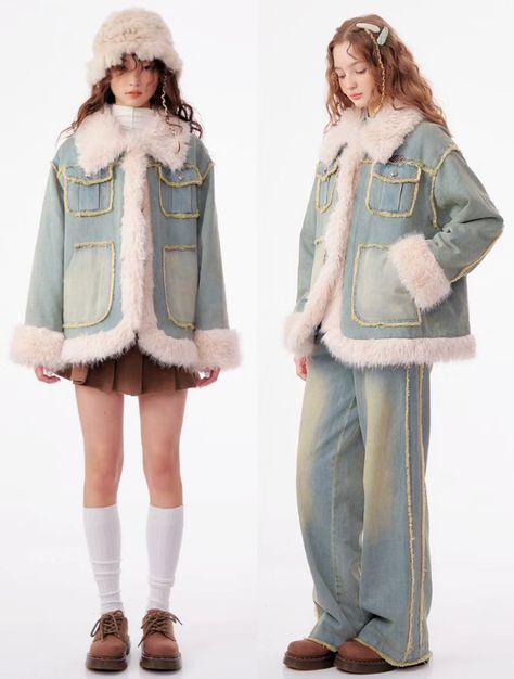 Y2k Winter, Flip Phones, 여자 패션, Fashion Fits, Winter Fashion Outfits, Dream Clothes, Looks Vintage, Japanese Fashion, Cute Fashion