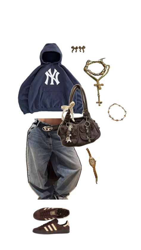 Outfit inspo trippy streatwear ny yankees new york Yankees Outfit, New York Aesthetic Outfits, Street Style Outfits Casual, New York Outfit, New York Aesthetic, Outfit Inspo Casual, Ny Yankees, Swaggy Outfits, Cute Everyday Outfits