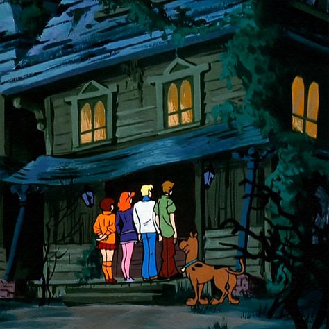 Scooby-doo Scenescapes | A Night of Fright is No Delight (1969) Background Styling: Walt Peregoy Backgrounds: Ron Dias, Gary Niblett, Daniela Bielecka, Rolly… | Instagram Walt Peregoy, Scooby Doo 1969, Scooby Doo Mystery Incorporated, Scooby Doo Mystery, Emotional Support Dog, Dark Green Aesthetic, Halloween Backgrounds, Old Cartoons, Animation Background