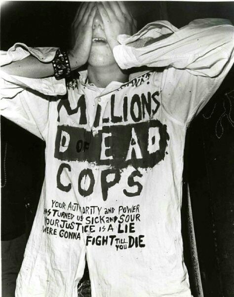 SS DECONTROL Vivienne Westwood Punk, Punks 70s, 80’s Punk, Estilo Punk Rock, 70s Punk, Punk Movement, Punk Culture, Punks Not Dead, Punk Poster