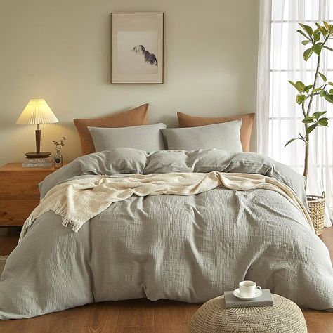 Amazon.com: SE SOFTEXLY Muslin Duvet Cover King Size, 100% Washed Cotton Duvet Cover Set, Ultra Soft Comforter Cover Linen Like, 3 Pieces Minimalist Gauze Duvet Cover with 2 Pillowcases, 90"x104", Light Brown : Home & Kitchen Sage Comforter Bedroom, Sage Green Bed Sheets, Bedding Photography, Sage Bedding, Green Bed Sheets, Textured Comforter, Bedding Color, Wrinkled Fabric, Textured Duvet Cover