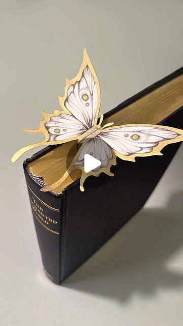 Art of Timothy Von Rueden (vonn) on Instagram: ""Butterfly Bookmark" ✨  Stumbled upon a short tutorial here on IG from @mackenziee.alexiss on making handmade "butterfly bookmarks". I've been rather busy but I cleared my Sunday to do something for myself and make my own! I've been reading A LOT recently so it just felt right. So here is my golden butterfly result and my mom already requested that I have to make one for her as well! 💛" Butterfly Bookmark, Golden Butterfly, Handmade Butterfly, Shorts Tutorial, Book Marks, Do Something, My Mom, Something To Do, Felt