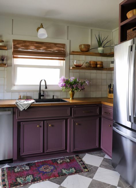 How To Paint Kitchen Cabinets | As Seen on Makeover by Monday - I SPY DIY Purple Kitchen Ideas, Lilac Kitchen, Purple Cabinets, Purple Kitchen, Kitchen Trends, Kitchen Paint, Painting Kitchen Cabinets, Kitchen Makeover, Trends 2022