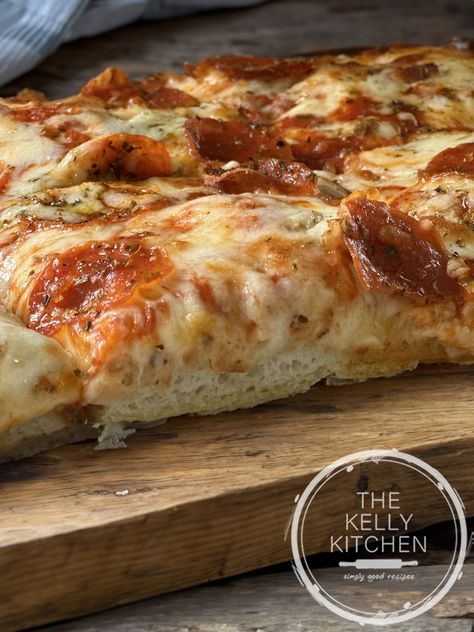 Sicilian Pizza Dough - The Kelly Kitchen Authentic Sicilian Pizza Recipes, Homemade Sicilian Pizza, Silician Pizza, Pizza Dough 00 Flour Recipe, Semolina Pizza Dough Recipe, Focaccia Pizza Recipe, Authentic Sicilian Recipes, Sicilian Pizza Dough Recipe, Thick Crust Pizza Dough Recipe