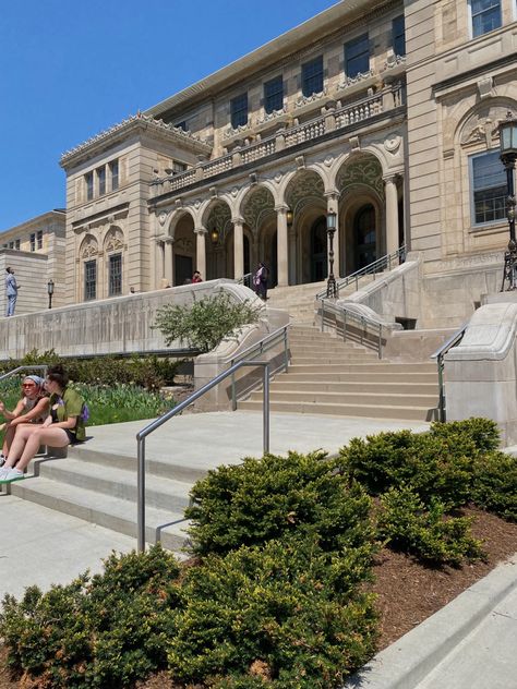 Uw Madison Campus, Wisconsin Madison University, University Of Madison Wisconsin, University Of Wisconsin Aesthetic, Uw Aesthetic, Uw Madison Aesthetic, Gameday Aesthetic, Wisconsin Aesthetic, Wisconsin Living