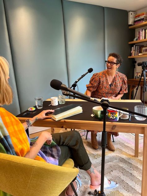 Fearne Cotton’s Happy Place podcast has just reached its 200th episode - here's what she's learnt along the way. Fearne Cotton, Dream Pictures, The Wedding Singer, How To Be Happy, Jada Pinkett Smith, Best Mate, Finding Happiness, Mood Boost, What Makes You Happy