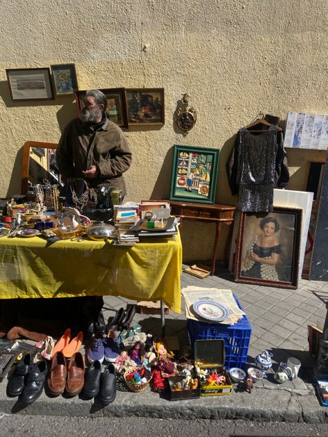 Random street at Rastro street market in Madrid Madrid Streets Aesthetic, Vintage Market Aesthetic, Study Abroad Madrid, Madrid Spain Aesthetic, Summer Streets, Madrid Aesthetic, Market Aesthetic, Mediterranean Lifestyle, Grandpa Style