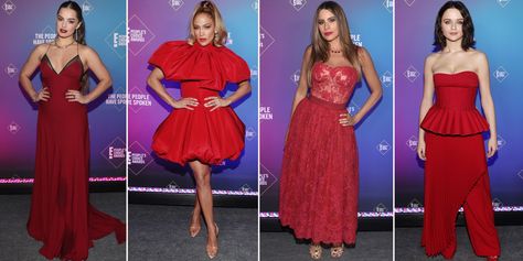 Elizabeth Berkley, Mandy Moore, Joey King, Sofia Vergara, People's Choice Awards, Christina Hendricks, Christian Siriano, Star Style, Choice Awards