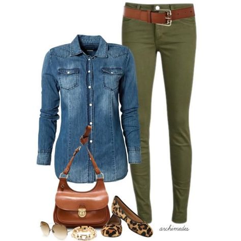 “Casual Outfits - Late September - http://t.co/PftxvRBnuB” Denim Shirt Outfits, Leopard Shoes Outfit, Looks Camisa Jeans, Gents Shirts, Denim Shirt Outfit, Fashion Design School, Moda Do Momento, Fall Fashion Trends Women, Business Outfit