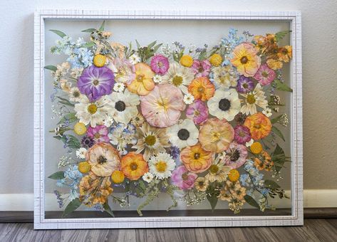 Wedding Flower Preservation, Pressed Flowers Frame, Wedding Bouquet Preservation, Pressed Flower Crafts, Floral Preservation, Flower Preservation, Bouquet Preservation, Diy Wedding Bouquet, Pressed Flower Art