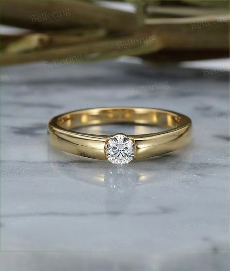 Simple Wedding Rings Unique, Rings Models, Mens Ring Designs, Couple Ring Design, Round Moissanite Engagement Ring, Engagement Rings Couple, Wedding Women, Antique Wedding Rings, Simulated Diamond Rings