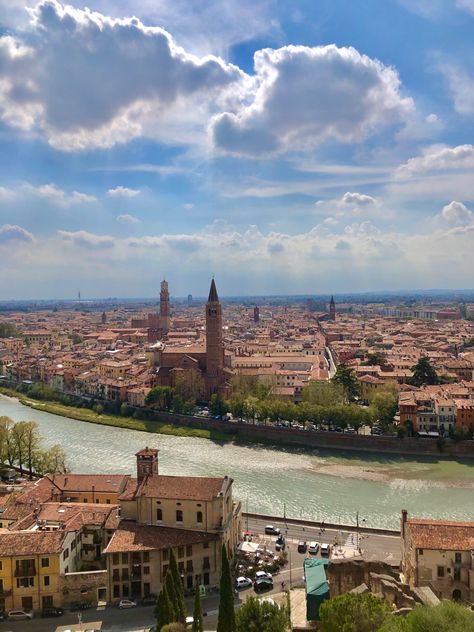 Italian Neighborhood Aesthetic, City Art Aesthetic, Verona Italy Aesthetic, Italy Verona, Italian Cities, Landscape City, Verona Italy, Italian Beauty, Italy Aesthetic