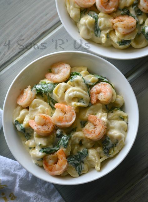 Creamed Spinach Tortellini with Seasoned Shrimp - 4 Sons 'R' Us Creamed Spinach Tortellini, Tortellini With Shrimp, Creamy Spinach Tortellini, Warm Comfort Food, Cream Spinach, Seasoned Shrimp, Salad Appetizer Cups, Spinach Tortellini, Tortellini Recipes