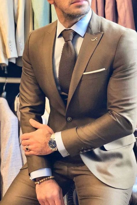 Terno Slim Fit, Best Suits For Men, Suit Prom, Cheap Suits, Brown Suit, Suits Men, Men With Street Style, Designer Suits For Men, Mens Fashion Smart