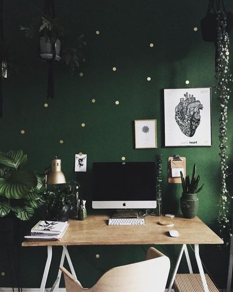 Trendy Apartment, Green Interiors, Green Rooms, Natural Home Decor, Bedroom Green, Cool Ideas, Trendy Home, Home Office Design, Green Wall