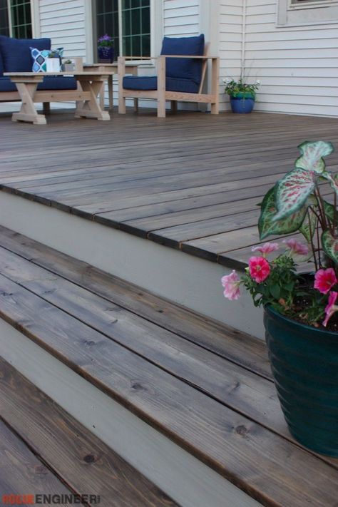 Diy Deck Staining, Deck Ideas On A Budget, Stain A Deck, Deck Stain Colors, Deck Stain, Deck Colors, Deck Building, Floating Deck, Tech Deck