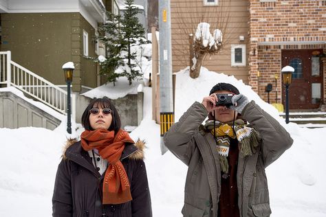 Moonlit Winter, Winter Movies, Couples Vibe, Cinematic Photography, 가을 패션, Film Stills, Two People, Photography Inspo, Movie Scenes