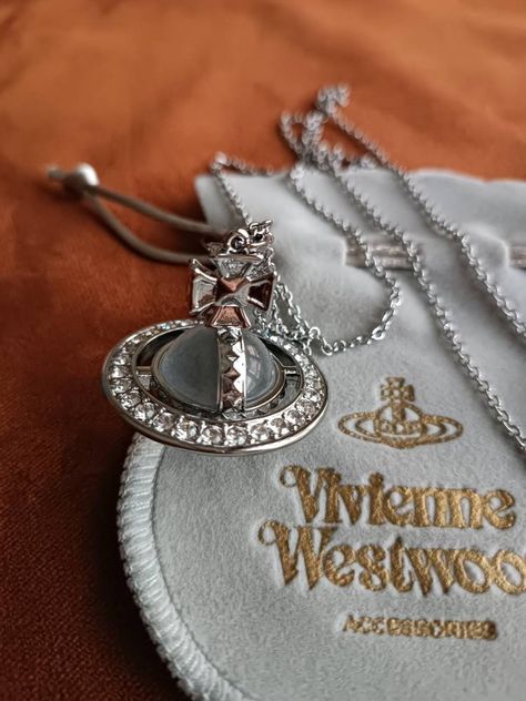 Chakras Jewelry, Arrow Head Necklace, Balancing Chakras, Happy Mothers Day Gift, Eternally Yours, Orb Necklace, Nana Anime, Vivienne Westwood Bags, Vivienne Westwood Jewellery