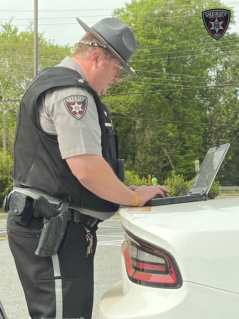 Bibb County Sheriff's Office deputies respond to an armed robbery at the Family Dollar on Shurling Drive. #SwornToProtect #BCSOStrong Medicine Snaps, Deni Denials, Fake Ft Call, Hospital Admit Hand Pics, Itunes Card, Delivery Pictures, Dating Help, Hot Army Men, Video Call With Boyfriend Screen Photo