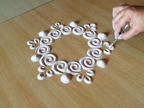 #rangoli #kolam #rangolidesigns #muggulu #whiterangoli #easyrangoli Rangoli Designs White Colour, Simple White Rangoli Designs, Everyday Rangoli Designs, Rangoli Designs Small, Easy Kolam Designs, White Rangoli, Daily Rangoli Designs, Rangoli For Beginners, Rangoli Designs Simple