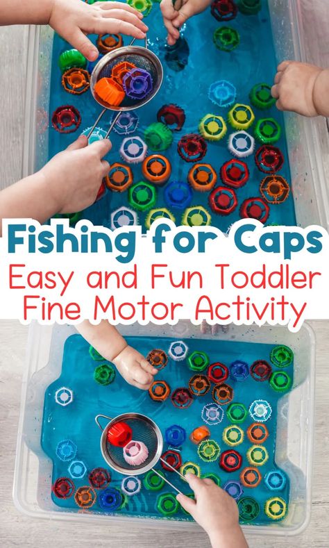 Fishing for Caps Toddler Fine Motor Water Play - In The Playroom Sensory Bins Transportation, Toddler Water Play Ideas, Fishing Activities For Toddlers, One Year Old Activities Daycare Lesson Plans, Toddler Room Activities, Indoor Water Activities For Toddlers, Hot Day Activities Toddler, Pond Week Preschool, Water Art For Toddlers