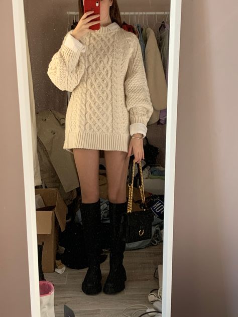 Outfit with a sweater dress and shirt // high knee boots #zara #sweater #sweaterdressoutfit Sweater Dress Aesthetic, Long Boots Outfit Winter Knee Highs, Oversized Sweater Dress Outfit, Green Sweater Dress Outfit, Sweater Over Dress Outfit, Long Boots Outfit Winter, Skirt Boots Outfit, Book Dresses, Long Boots Outfit