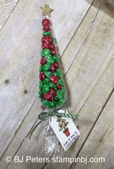 Christmas Candy Gifts, Best Friend Christmas Gifts, Christmas Treat Bags, Little Forest, Candy Crafts, Christmas Treat, Christmas Favors, Candy Christmas, Homemade Christmas Gifts