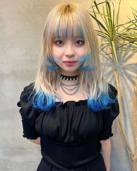 Anime Inspired Hair Color, Harajuku Hair, Dip Dye Hair, Hair Arrange, Green I, Japanese Hairstyle, Yellow Hair, Anime Hair, Hair Inspiration Color