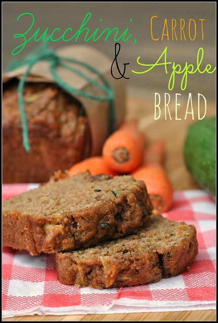 zucchini carrot apple bread Fiber Breakfast, Zucchini Carrot, Apple Bread, Chocolate Zucchini, Dessert Bread, Breakfast Breads, Zucchini Recipes, Quick Bread, Pecans