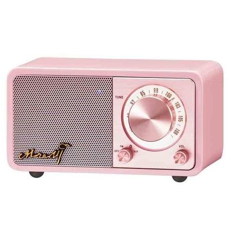 Pink Radio, Audio Mobil, Mini Bluetooth Speaker, Vintage Appliances, Wireless Speaker, Vintage Radio, Karate Kid, Everything Pink, Blender 3d