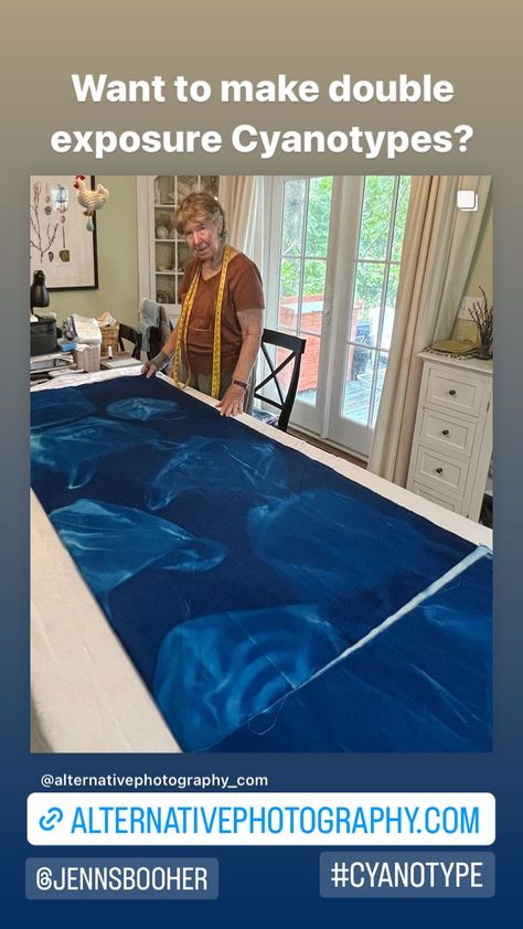 Cyanotype Silk Scarf, Cyanotype On Canvas, Double Exposure Cyanotype, Cyanotype Bag, Cyanotype Quilt, Cyanotype Projects, Cyanotype Fabric, Cyanotype Clothing, Cyanotype Ideas