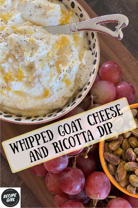 Ricotta Goat Cheese Dip, Ricotta Cheese Dip Recipes, Whipped Goat Cheese Dip, Ricotta Appetizer, Ricotta Dip Recipes, Whipped Ricotta Dip, Easy Cheese Dip, Ricotta Dip, Baguette Slices