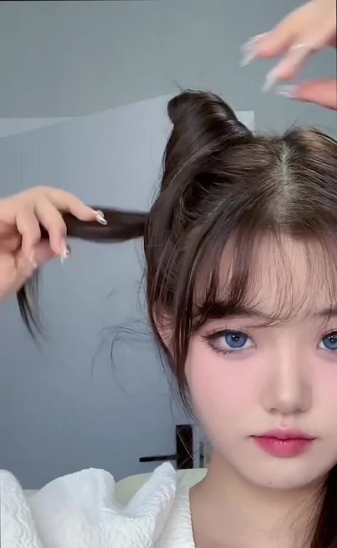 Cat Ears Bun Hairstyle, Cat Bun Hairstyle, Cat Ear Hair Buns, Cat Hair Tutorial, Cat Ear Buns Hairstyle, Cat Ear Hairstyle Tutorials, Cat Buns Hairstyle, Cat Ears Hairstyle Tutorials, Douyin Bun Hairstyle