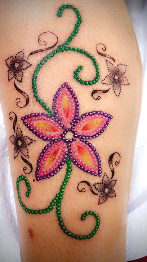 Bead Tattoos For Women, Native American Flowers Tattoo, Ojibwe Floral Design Tattoo, Beadwork Tattoo, Indigenous Tattoo Ideas, Indigenous Tattoos, Artistic Tattoos, Delicate Flower Tattoo, Tummy Tattoo