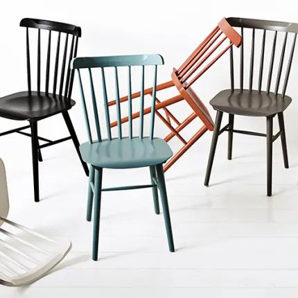 Woven Dining Chairs, Windsor Dining Chairs, Comfy Living Room Furniture, Wrought Iron Patio Chairs, Farmhouse Dining Room, Diy Chair, Comfy Chairs, Decor Guide, Furniture Maker