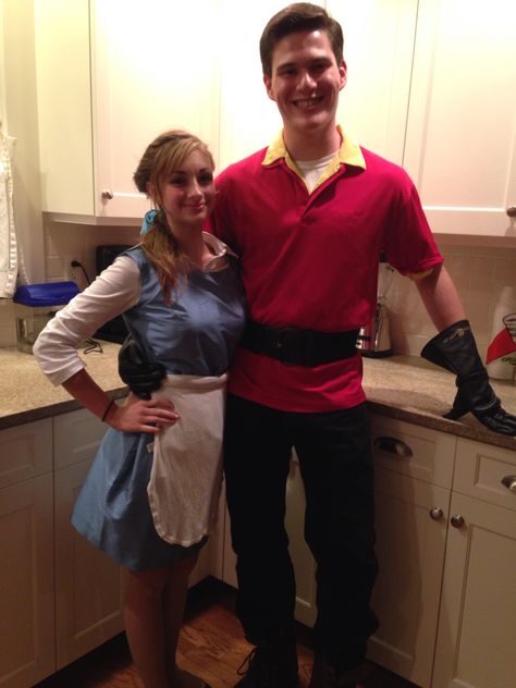 Belle and Gaston home made costumes Gaston Costume Diy, Gaston And Lefou Costume, Belle And Gaston Costume, Diy Gaston Costume, Home Made Costumes, Gaston Costume, Gaston Cosplay Female, Beauty And The Beast Halloween, Homecoming Spirit Week