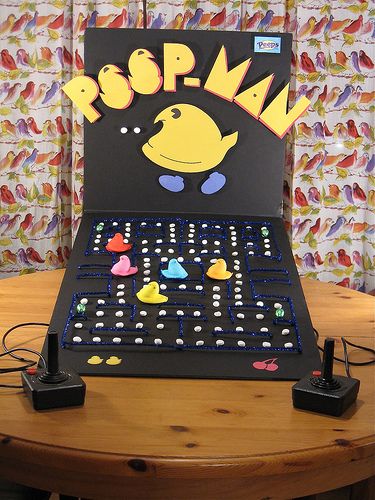 10 Ridiculously Cool Peeps Dioramas | YAYOMG! Peep Ideas, Peeps Diorama, Peeps Crafts, Marshmallow Peeps, Diorama Ideas, Food Projects, Easter Peeps, Easter Weekend, Easter Celebration