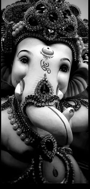 Ganpati Bappa Wallpapers Black And White, Ganesh Wallpaper Beautiful, Ganesh Wallpaper Beautiful Hd, Ganpati Photo Hd, Ganesh Bhagwan, Iphone Picture, Photos Of Ganesha, Ganesh Ji Images, Ganpati Bappa Wallpapers