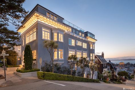 No San Francisco properties could top the two  $30-million-plus  that closed last year, but the ultra-high-end market continued to bring in some pretty impressive prices in 2019. The biggest sale of the year was  2900 Vallejo  in Pacific Heights, which went for $27 million in April after coming to market at $29 million in February. Walking Closet Ideas, San Francisco Mansions, Winding Staircase, San Francisco Houses, Palace Of Fine Arts, San Francisco Golden Gate Bridge, Pacific Heights, Expensive Houses, Mansion