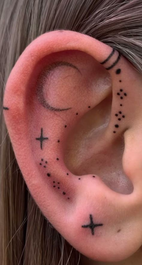 Tatoos Woman Back Neck, Stick And Poke Ear Tattoo, Ear Tattoo Piercing, Stars Ear Tattoo, Goth Ear Tattoo, Subtle Face Tattoos, Tattoo Ideas Female Ear, Simple Ear Tattoos, Star Ear Tattoo