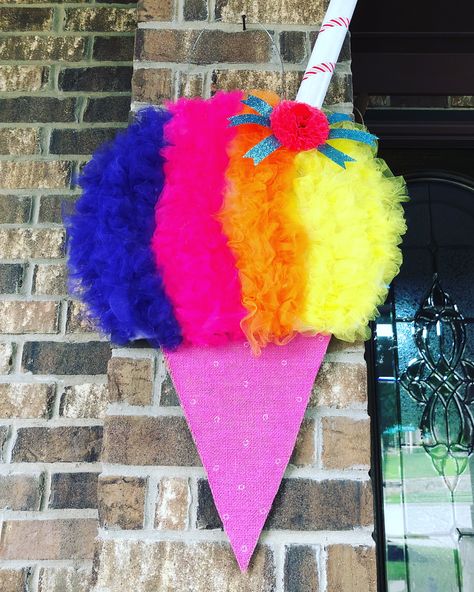 Snow Cone Sign Ideas, Snowcone Machine, Candy Costume, Snow Cone Machine, Snow Coming, Sno Cones, Candy Costumes, Carnival Themed Party, Snow Cone