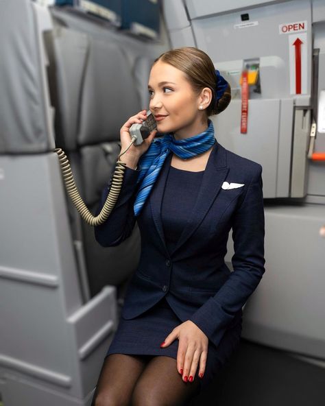 Sandra Dailidko on Instagram: “Happy International Flight Attendant Day!✈️ ⠀⠀⠀⠀⠀⠀⠀⠀⠀⠀ ⠀⠀⠀⠀⠀⠀⠀⠀⠀⠀ ⠀⠀⠀⠀⠀⠀⠀⠀⠀⠀ ⠀⠀⠀⠀⠀⠀⠀⠀⠀⠀ #aviation #avgeek #aviationphotography…” Flying Attendant, Fly Attendant, Stewardess Uniform, Airline Uniforms, Flight Attendant Fashion, Flight Attendant Uniform, Dream Jobs, Flight Attendant Life, Feminine Skirt