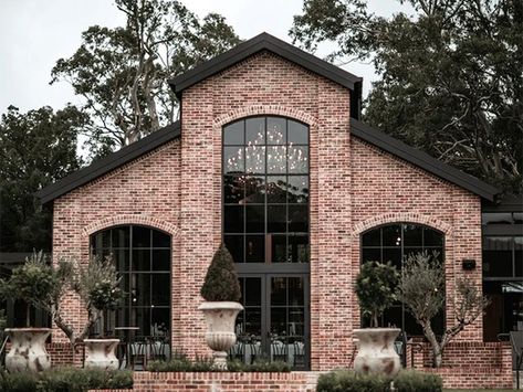 Gallery Pictures, Red Brick House, Brick Exterior House, Brick Architecture, Brick Facade, The Brick, Brickwork, Dream House Exterior, House Goals