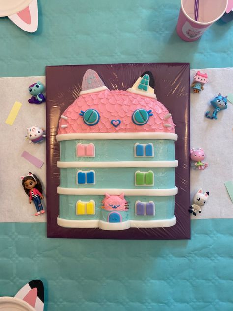 Gabbys Dollhouse Pull Apart Cake, Gabbys Dollhouse Cake Ideas, Gabby Doll House Cake, Gabbys Dollhouse Birthday Cake, Dollhouse Birthday Cake, Gabbys Dollhouse Cake, 60th Wedding Anniversary Decorations, Gabby Party, Gabby Cat