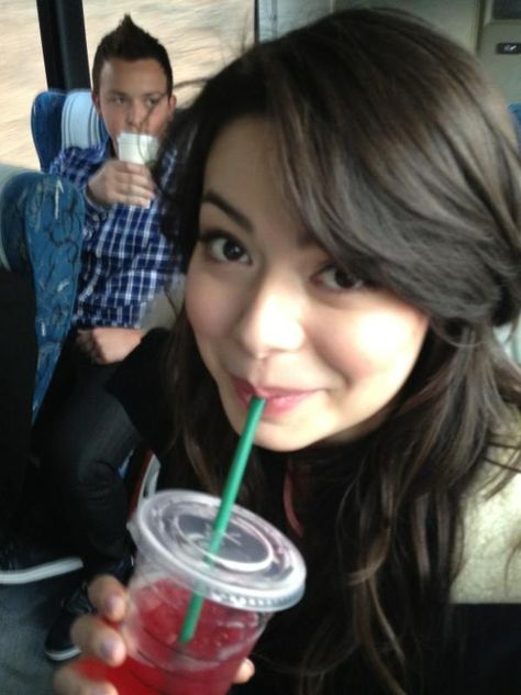 General picture of Miranda Cosgrove - Photo 359 of 1845 Miranda Cosgrove, Icarly