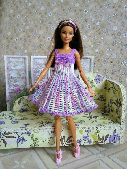 Crochet doll dresses find free patterns Doll Dress Crochet, Crochet Furniture, Crochet Barbie Patterns, Barbie Dress Pattern, Crochet Barbie, Crochet Doll Dress, Crochet Barbie Clothes, Barbie Mode, Bright Dress