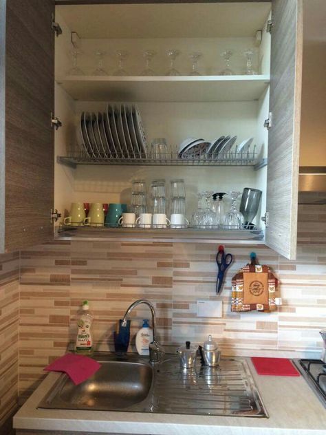 Drying dish rack in Italy. I want this so bad! Kitchen Drying Rack Ideas, Drying Rack Ideas, Dish Rack Over Sink, Cabinet Dish Rack, Dish Rack Cabinet, Kitchen Unit Designs, Kitchen Wardrobe Design, Kitchen Cabinetry Design, Condo Interior Design