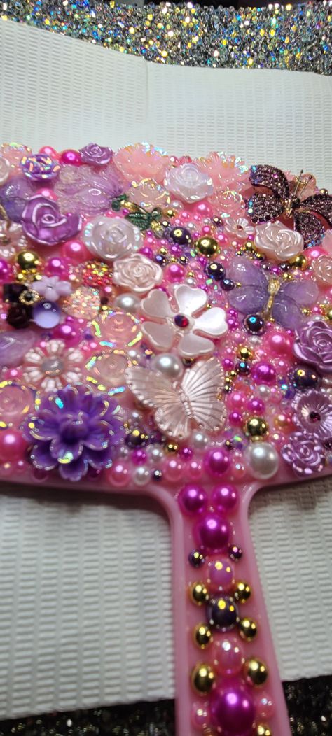 Custom decorated Handheld makeup mirror Measures 6.53"W×9.17"L Junk Mirror Diy, Hand Mirror Decorating Ideas, Junk Mirror, Mirror Decorating Ideas, Bedding Master, Decorated Mirror, 2000s Pink, Mirror Border, Flower Mirror