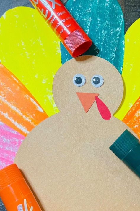 Ready to celebrate Thanksgiving to the fullest? Decorate and paint your own turkey with Kwik Stix! With paint that dries in 90 seconds, you'll have time for endless creativity! Colorful Turkey, Paint Sticks, Turkey Craft, Fall Crafts For Kids, Painted Sticks, Fall Crafts, Art Classes, Art Class, Aurora